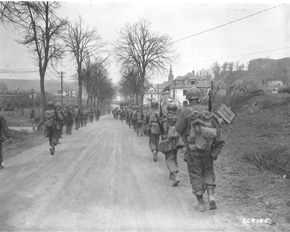 5th Infantry moves north to the Siegfried Line, 22 March 1945